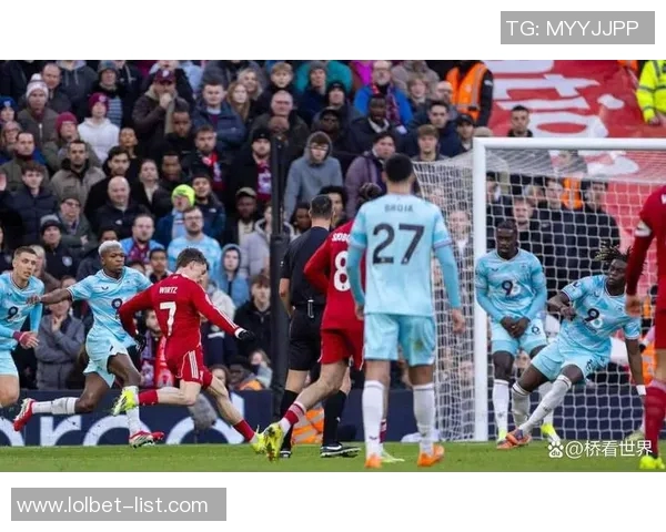 巴黎圣日耳曼逆转利物浦友谊赛胜利补时进球点燃全场激情与转会传闻