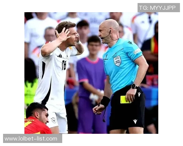 欧冠激战热刺与那不勒斯握手言和争议判罚引发全场热议