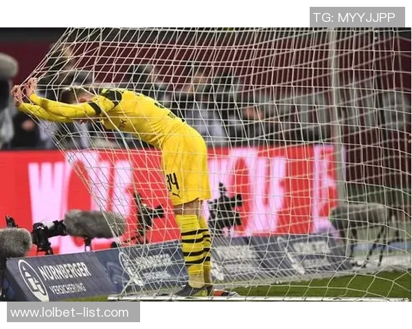 德甲经典对决巴黎圣日耳曼与多特蒙德战平点球大战成焦点引发全场热议