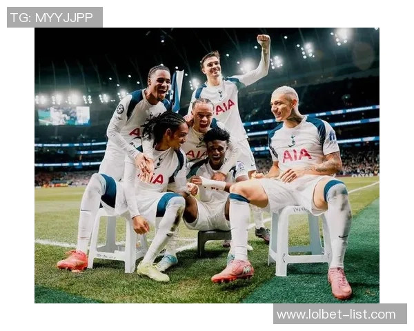 热刺在足总杯中大胜波尔图六球狂潮与帽子戏法引发全场狂欢