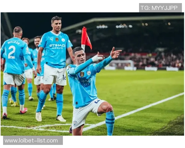 友谊赛精彩回顾：里昂大胜曼城帽子戏法引爆全场激情