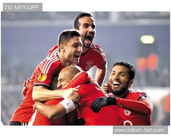 友谊赛本菲卡与热刺战平红牌争议引发全场热议